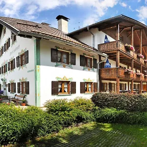 Gaestehaus Enzianhof Garni *** Oberammergau